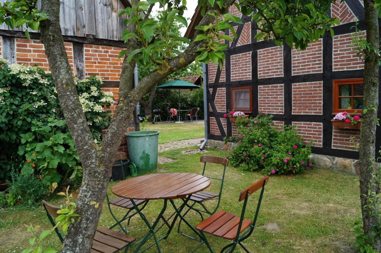 Ferienhaus Siemer Gilten エクステリア 写真