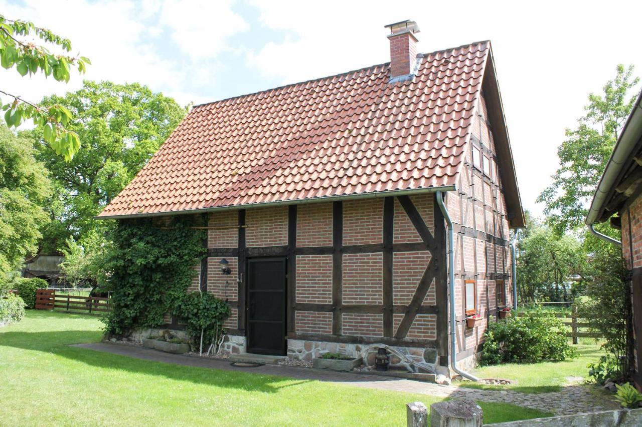 Ferienhaus Siemer Gilten エクステリア 写真